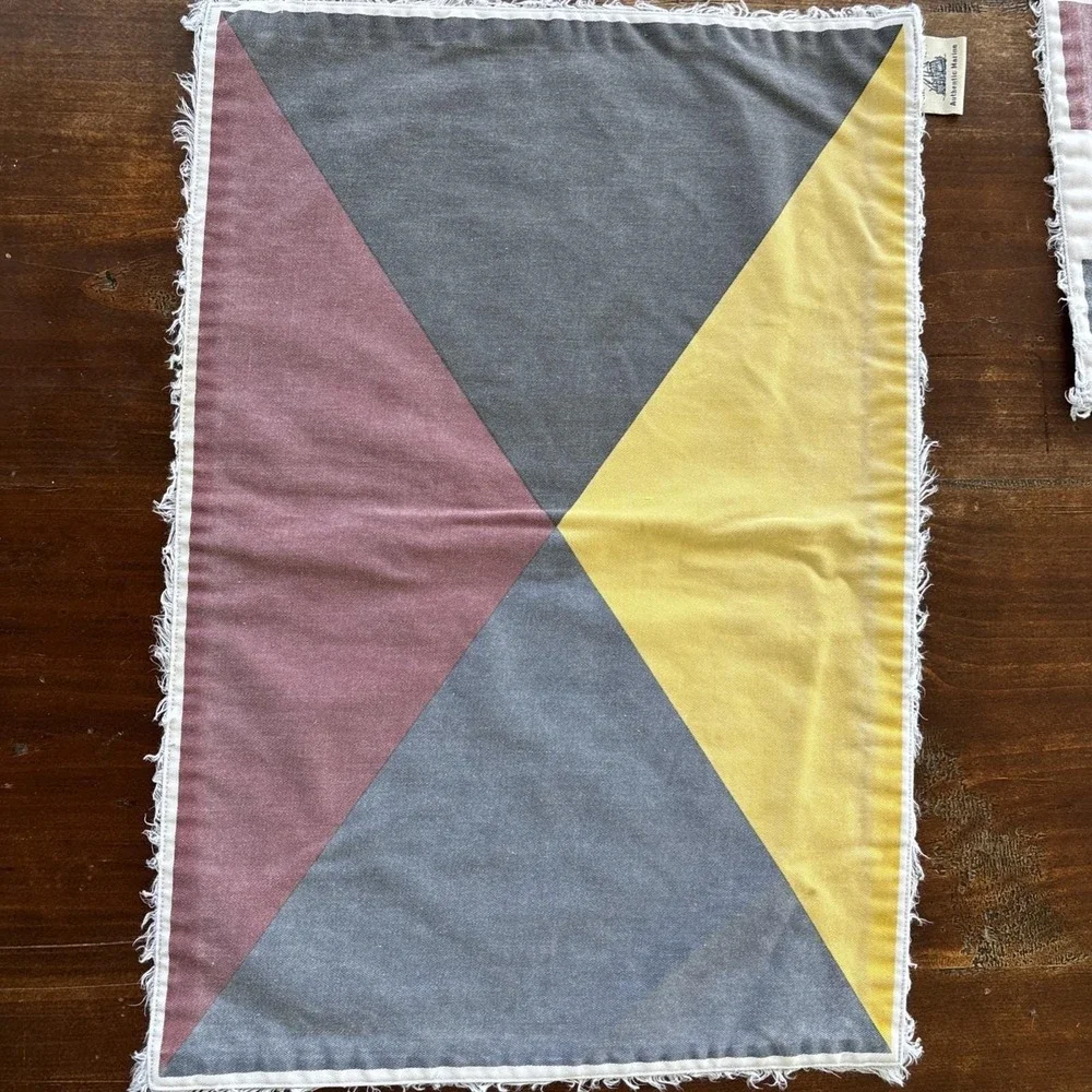 Nautical Signal Flag Sailboat Placemat Set (4)‎ + 4 Kitchen Towels Dickie Walker